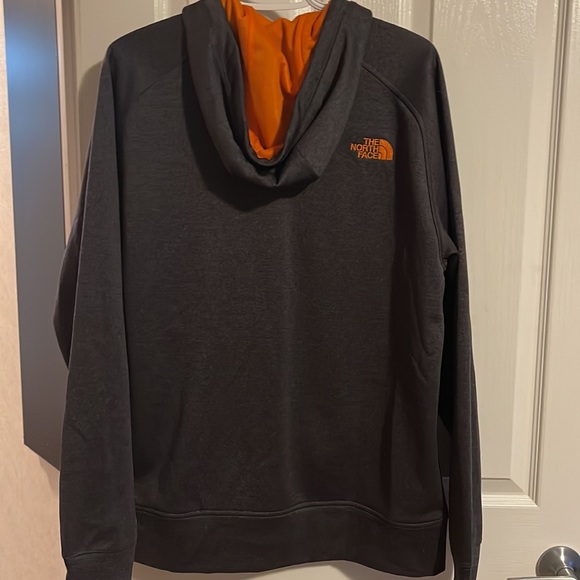 The North Face Full Zip - Picture 5 of 5